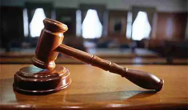 29-Year-Old Lagos Sex Worker Slashes Colleague’s Face With Razor Over “Hawking Space”